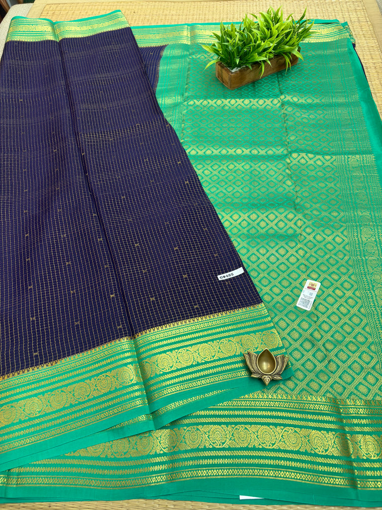 Pure Crepe Silk Saree #G485