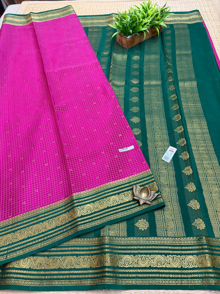 Pure Crepe Silk Saree #G1918
