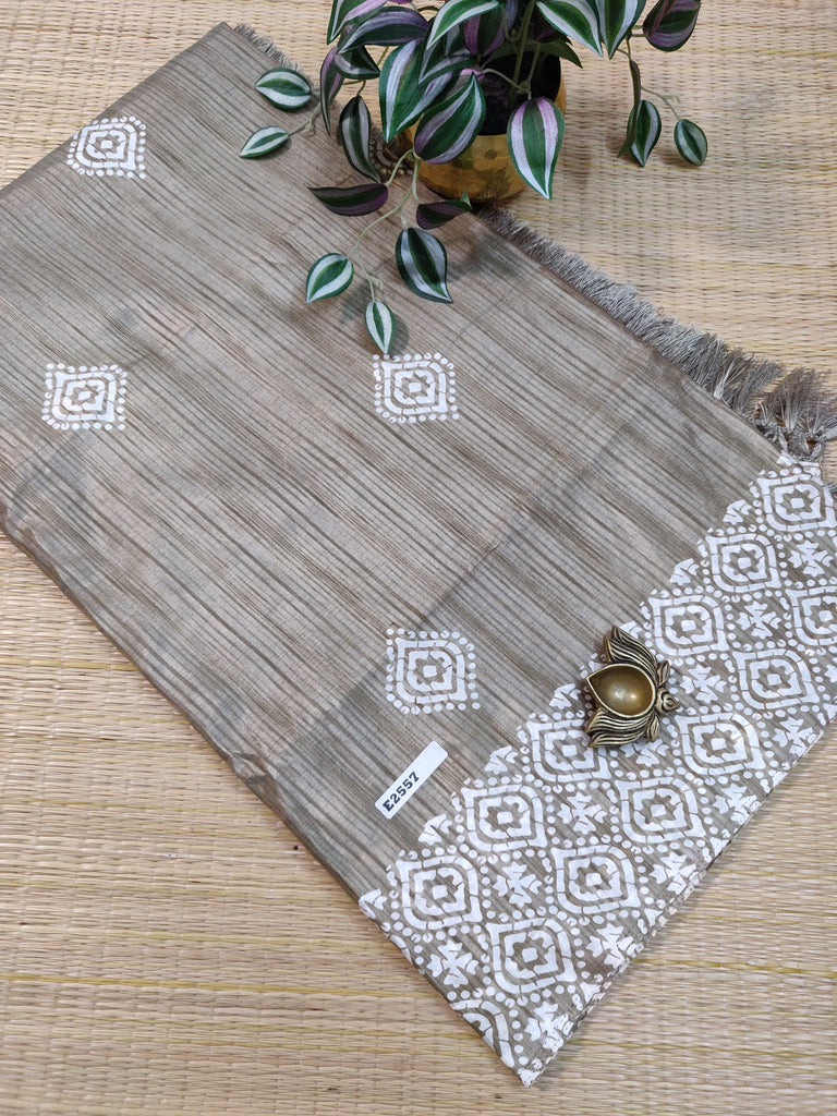 Mutka Silk # E2557
