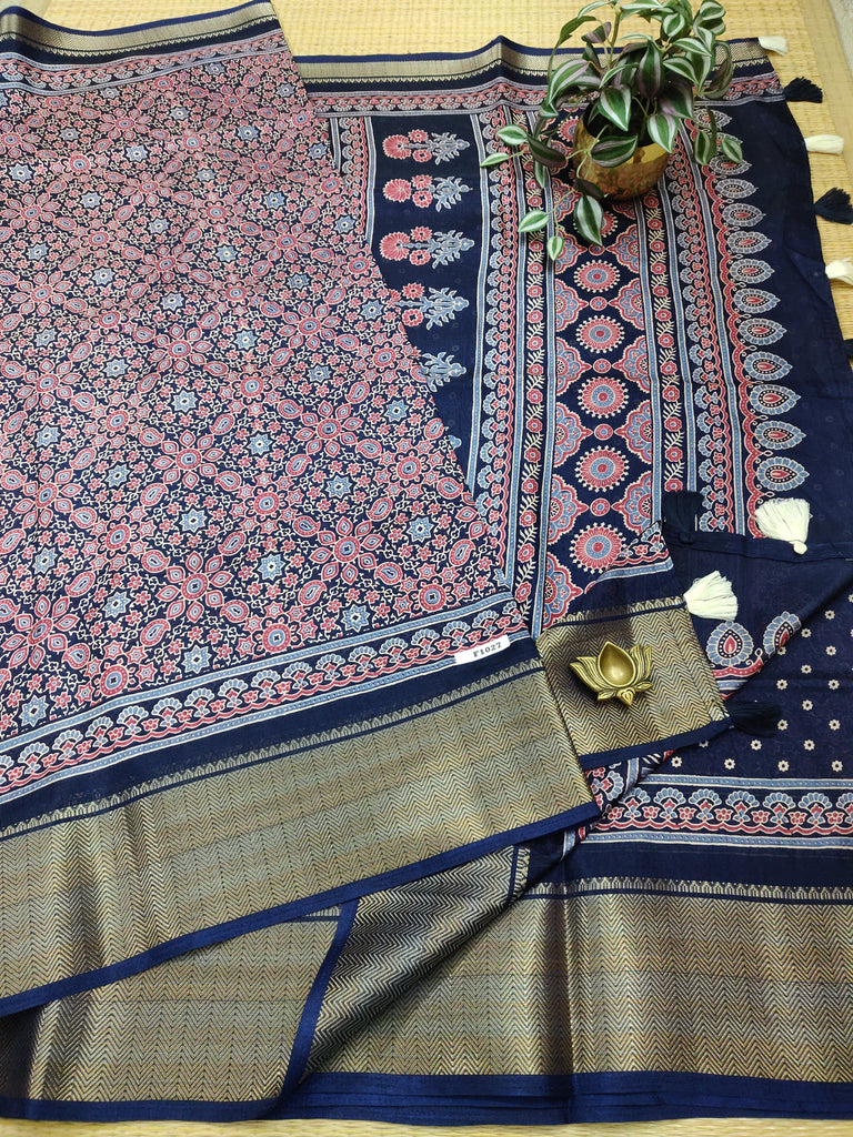 Dola Printed Silk #F1027