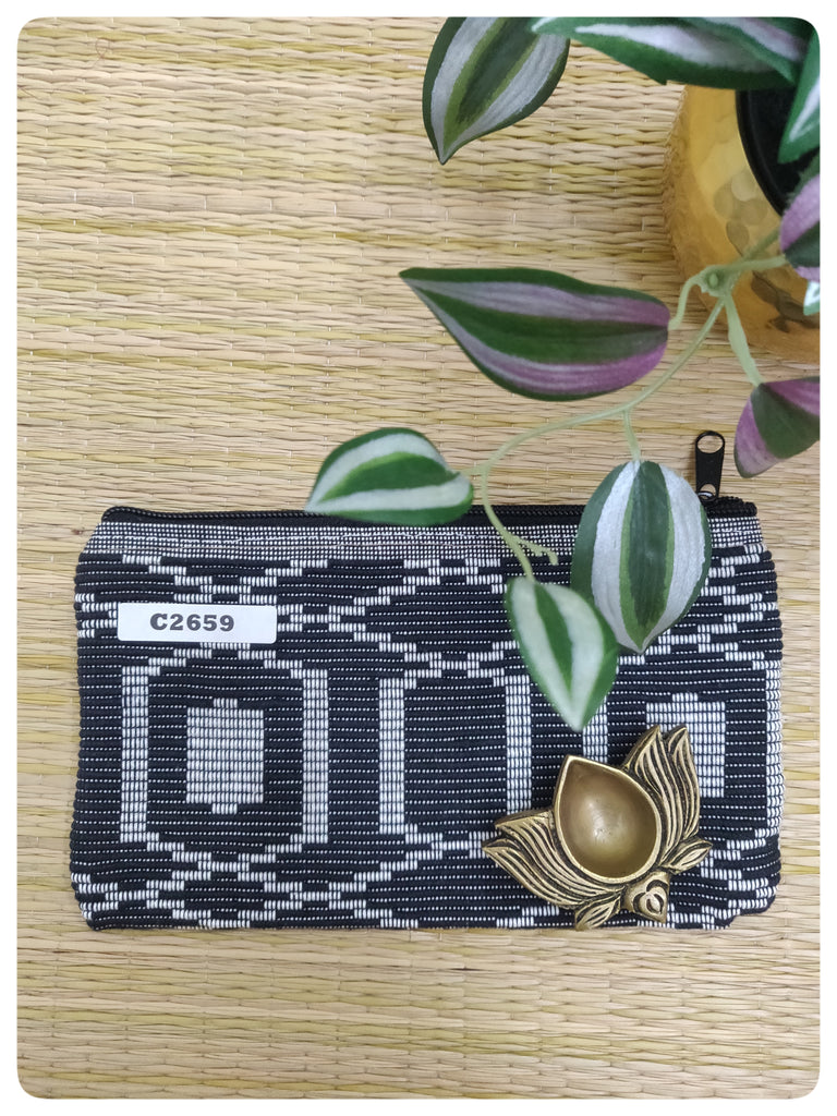 Pouches #C2659