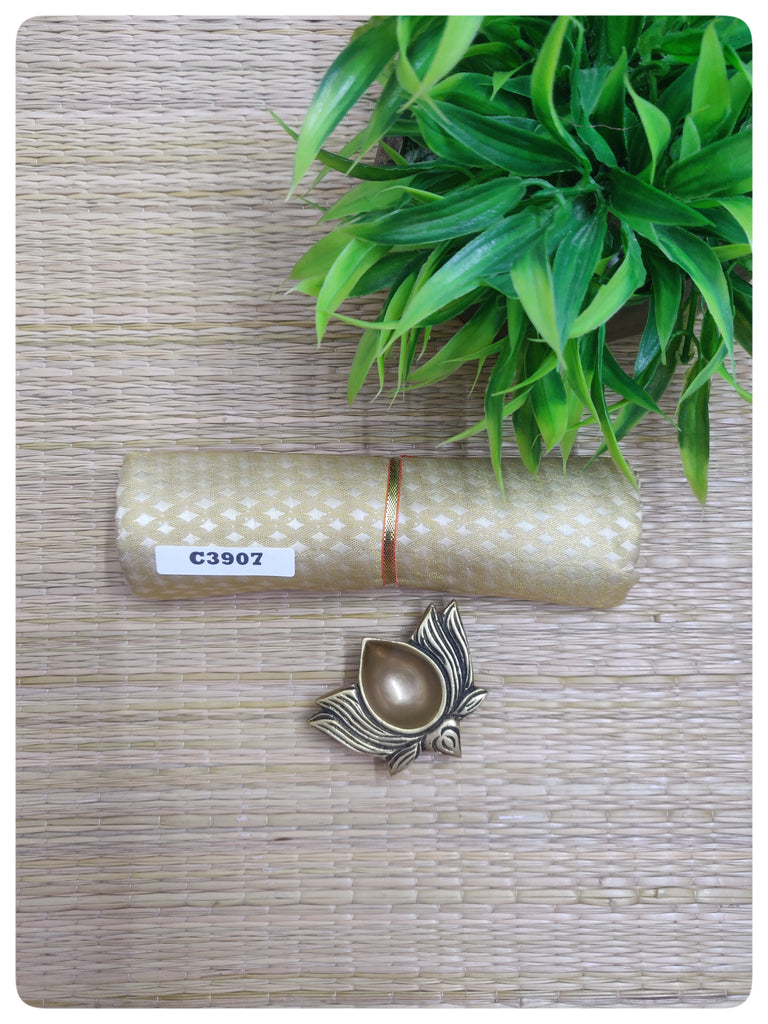 Brocade Fabric #C3907